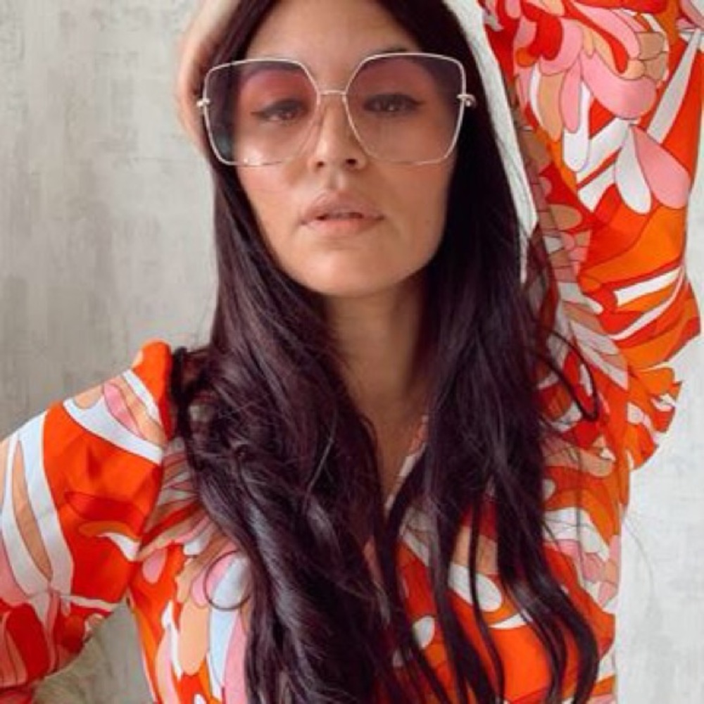Traffic People V-Neck Long Sleeve Mollie Top